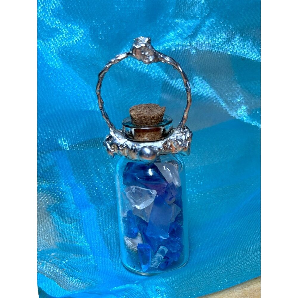 Sea Glass  Message in a Bottle Soldered Pendant & VNTG Rosary Crystal Beads - Picture 9 of 17